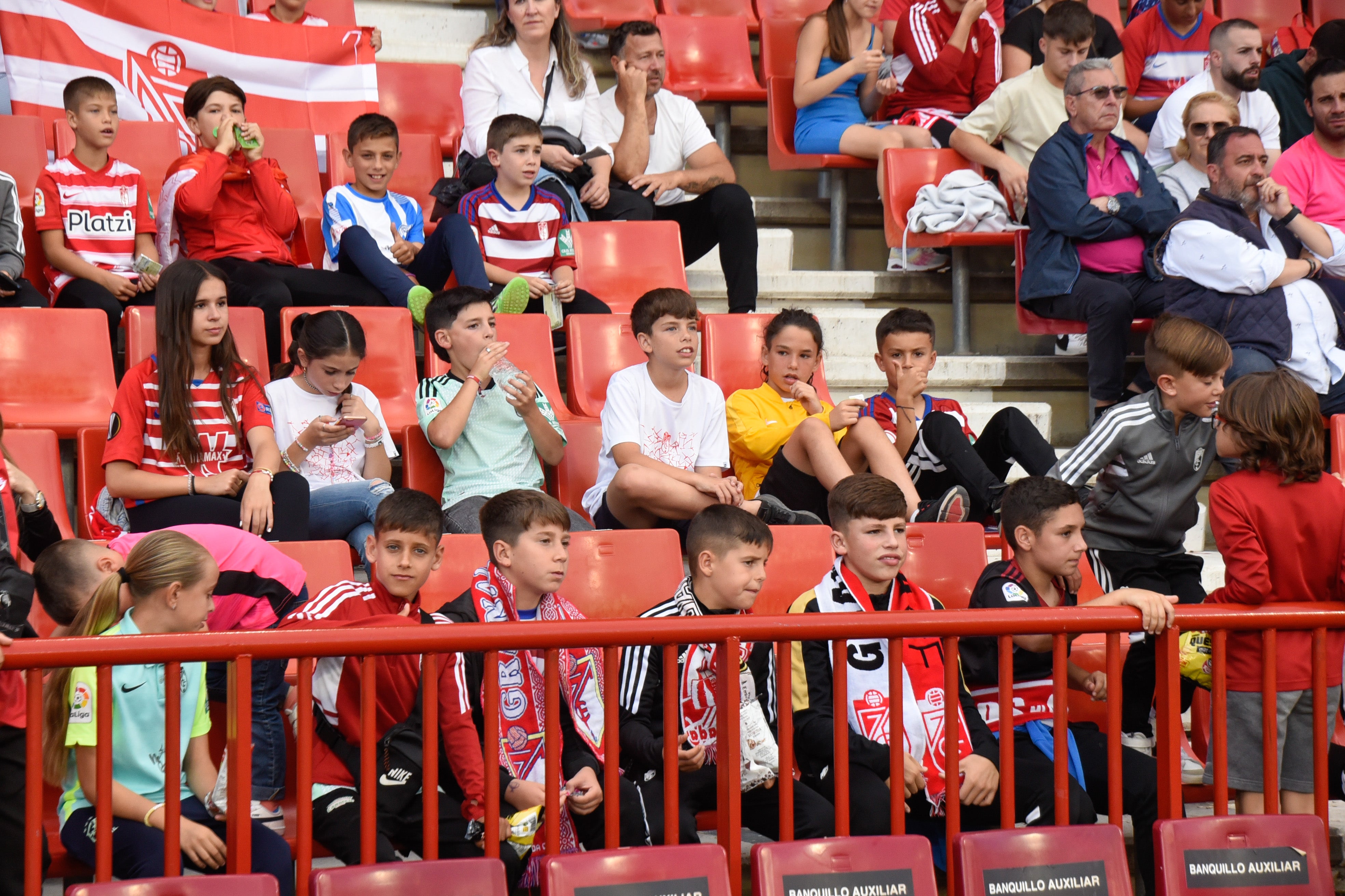 Encuéntrate en Los Cármenes en el Recreativo-Avilés