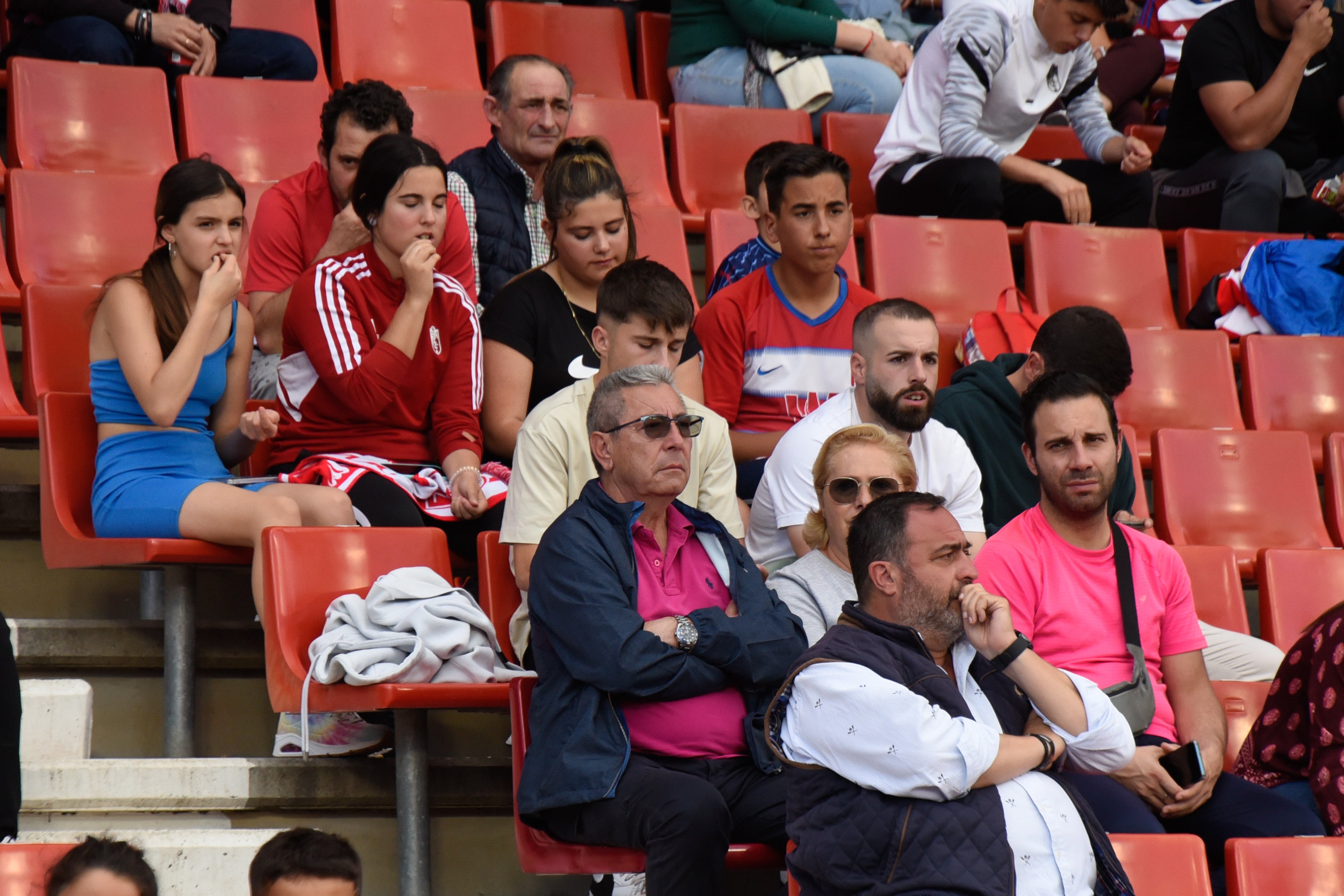 Encuéntrate en Los Cármenes en el Recreativo-Avilés