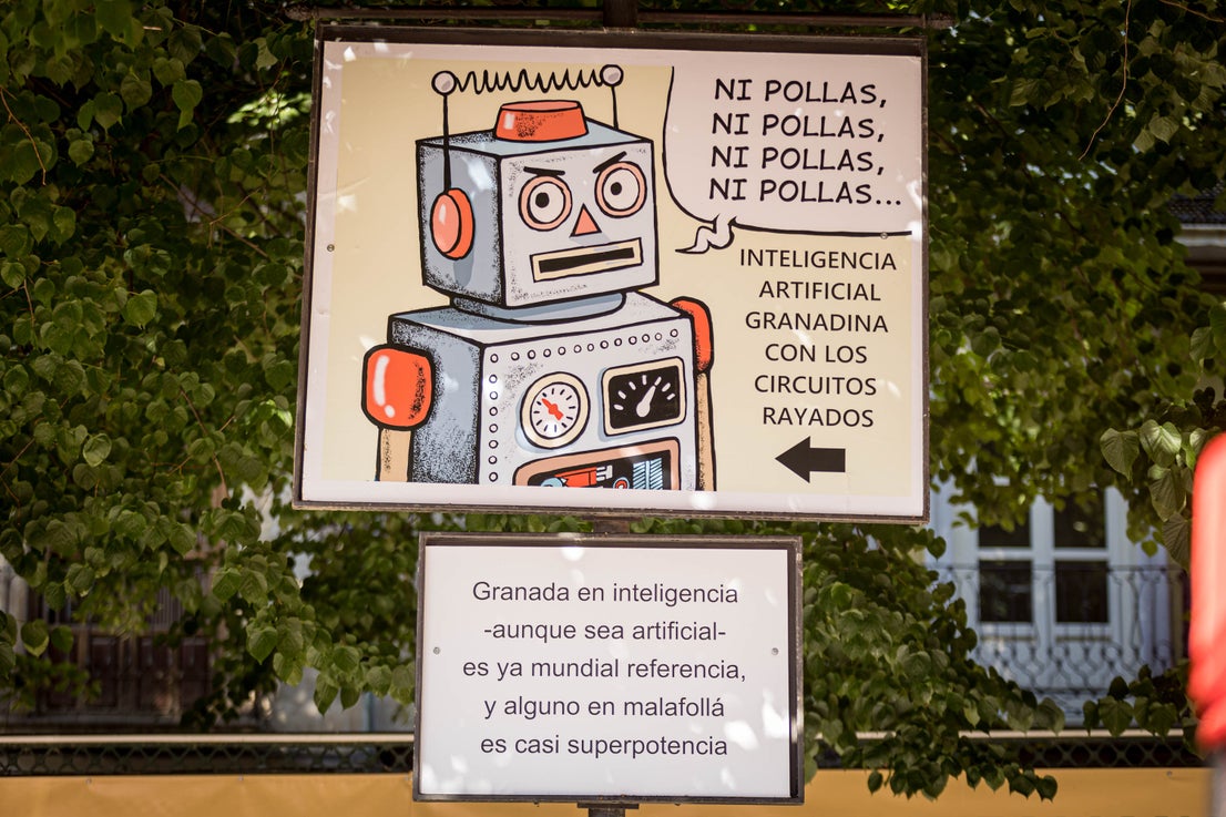 Las carocas ganadoras que recorren la Plaza de Bibrambla