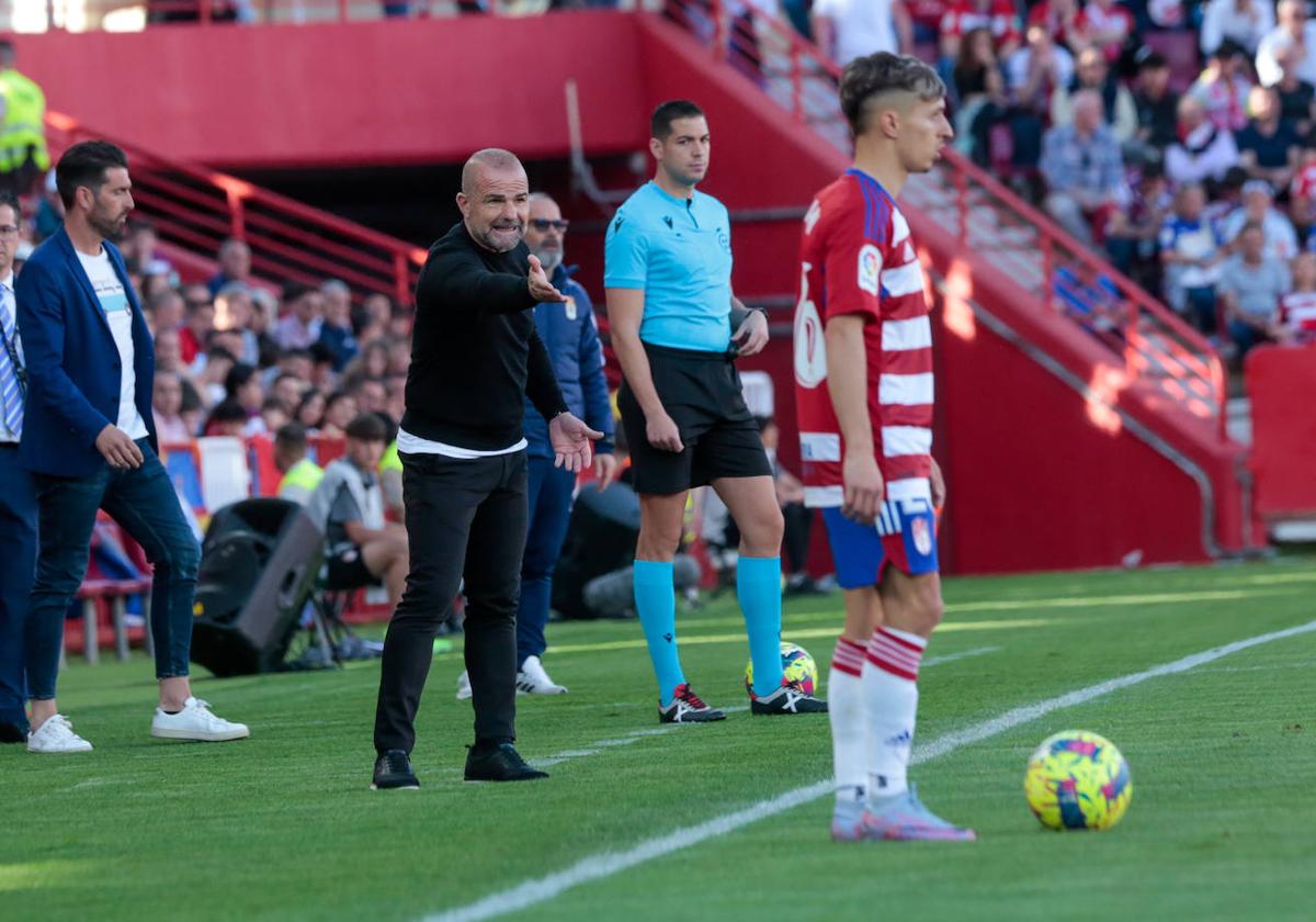 Paco López, entrenador del Granada.