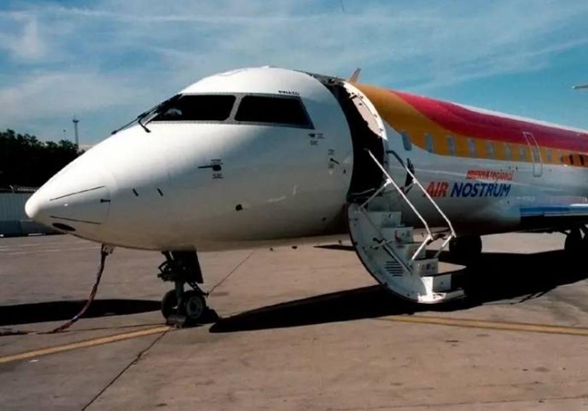 Avión de Air Nostrum, filial de Iberia en la que ha comenzado una huelga de pilotos indefinida.