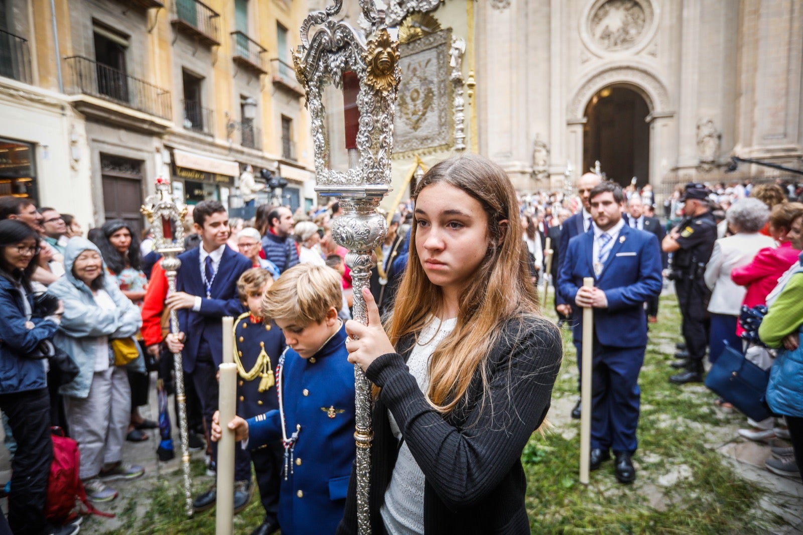 Las imágenes de la procesión del Corpus y la Tarasca por las calles de Granada