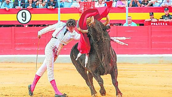 Rey impresiona, El Juli derrocha maestría y Rufo vuelve a reivindicarse