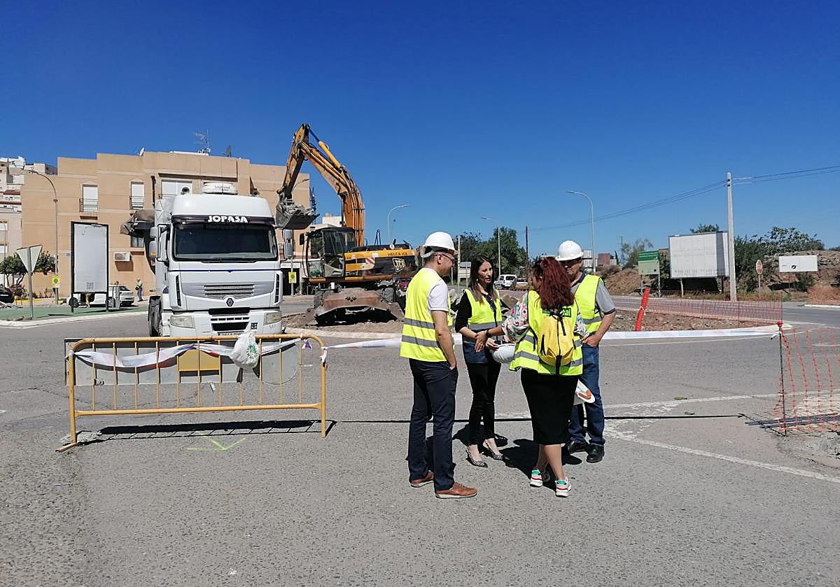 Avanzan las obras del espacio urbano junto al Mausoleo de Abla