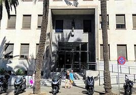 Vista exterior de la Audiencia Provincial de Almería.