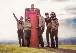 El grupo jienense 'Los Mejillones tigre'.