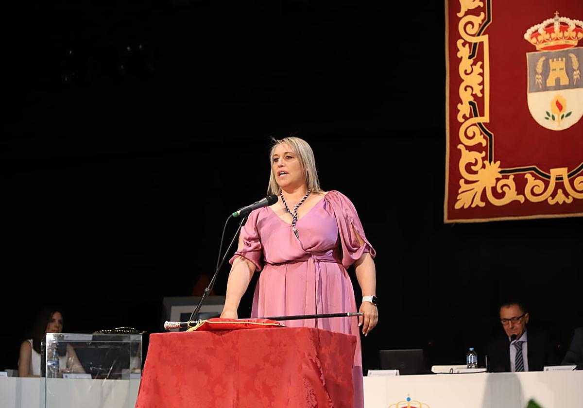 Meri Sádaba jura su cargo como alcaldesa de Las Gabias