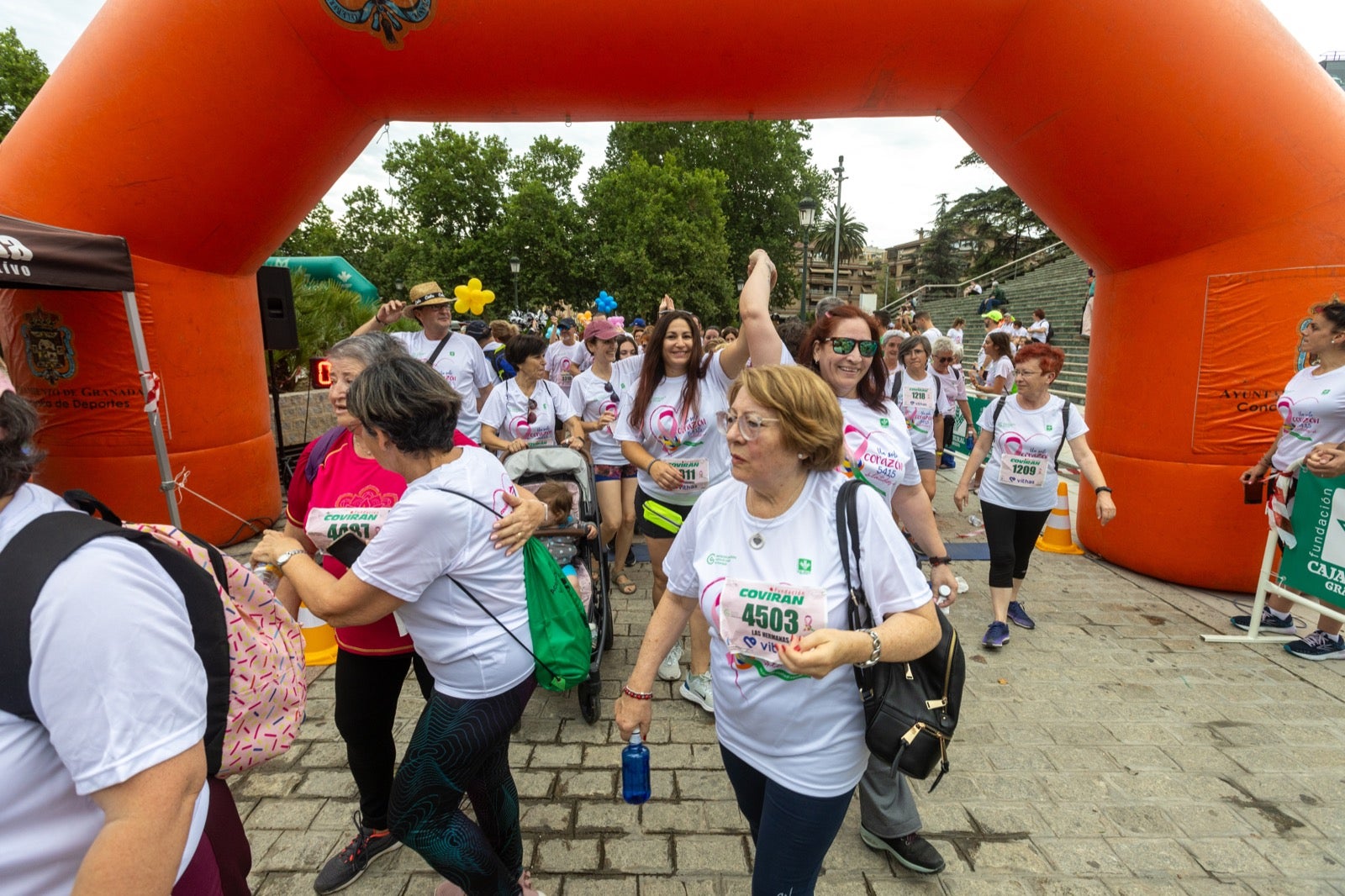 Granada marcha contra el cáncer