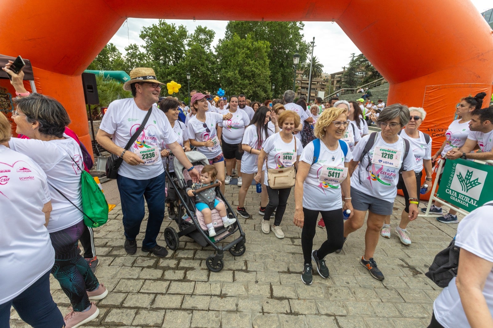 Granada marcha contra el cáncer