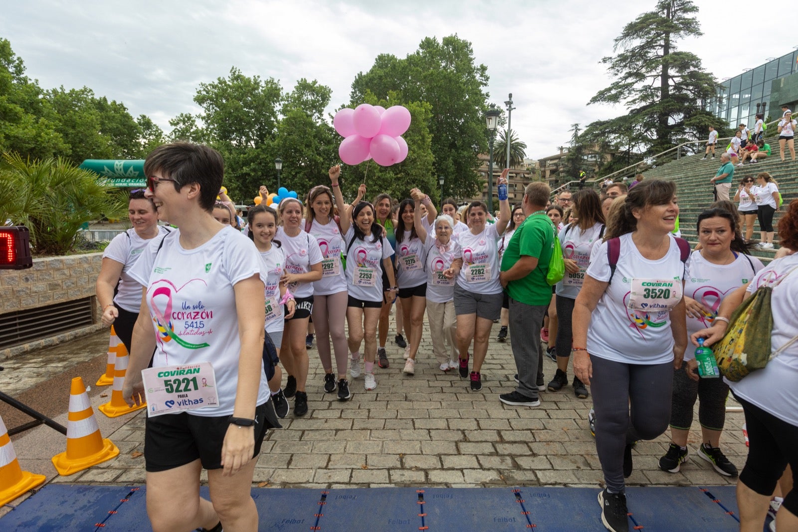 Granada marcha contra el cáncer