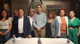 Juanma Camacho junto a los candidatos al Congreso y el Senado de JM+.
