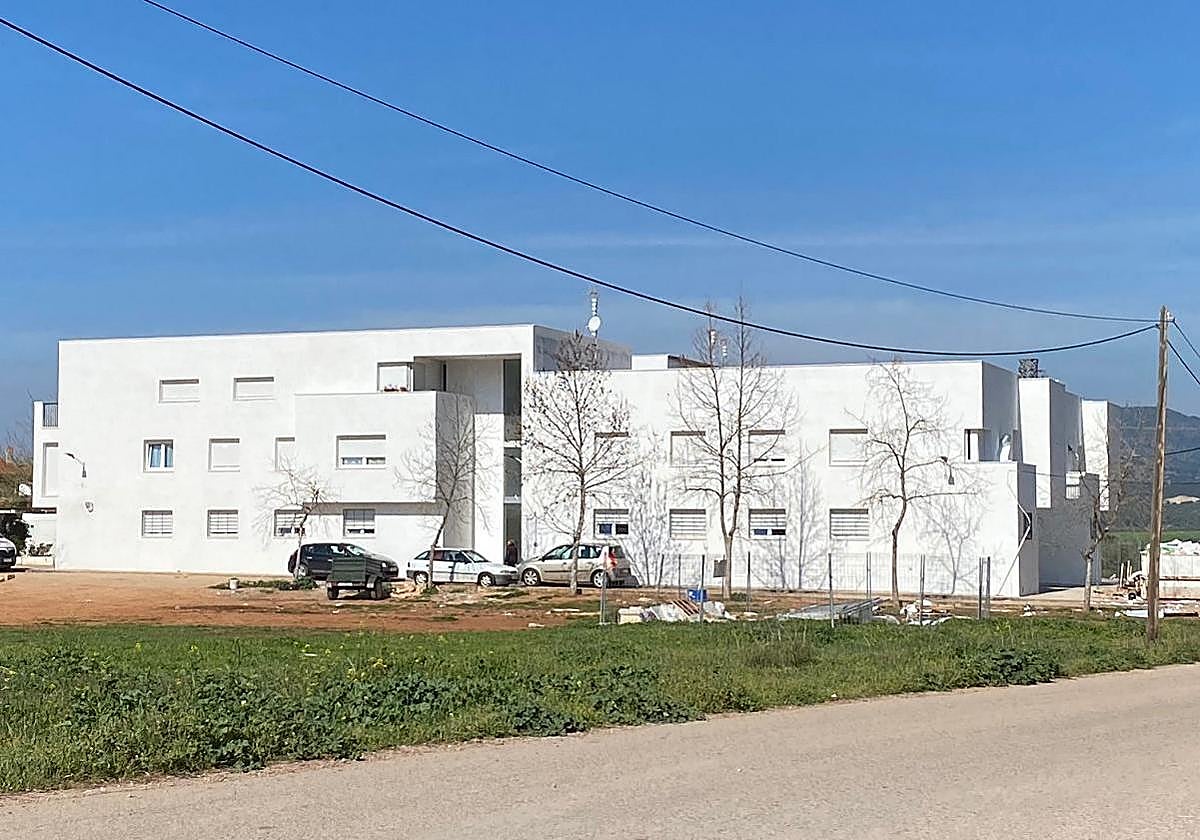 31 viviendas públicas en alquiler de Arroyo del Ojanco tendrán ascensores