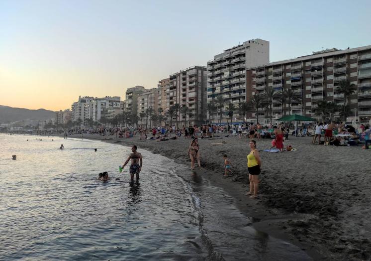 Imagen principal - La noche más mágica a orillas del Mediterráneo