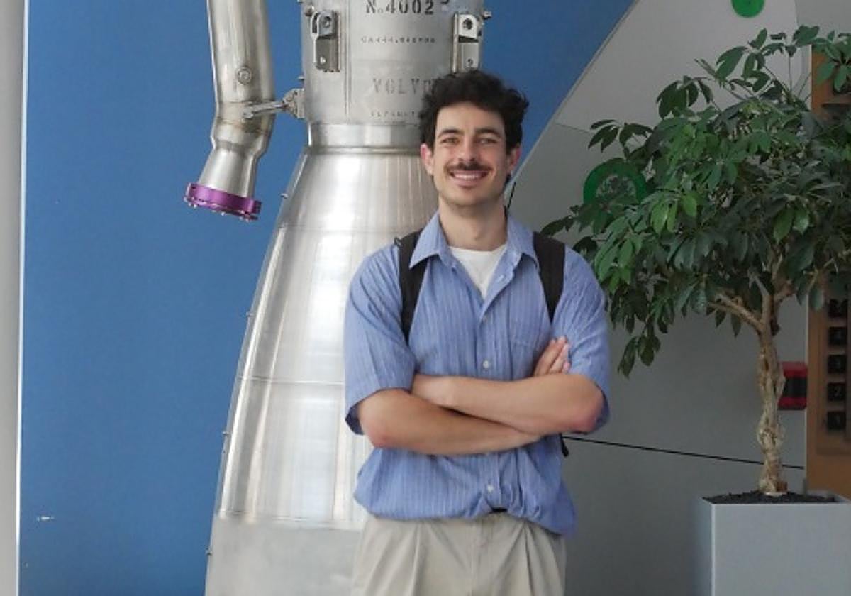 Mateo Rejón López estudió Física en la Universidad de Granada (UGR).