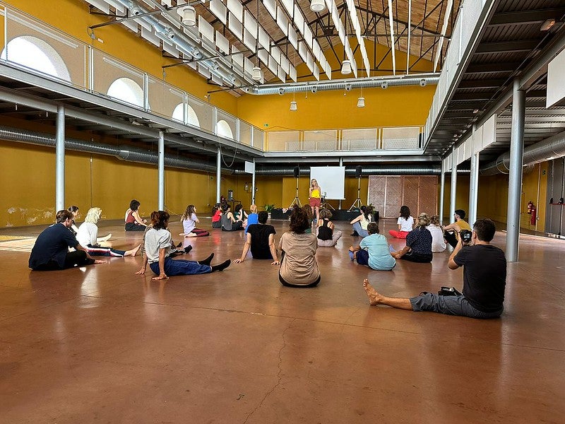 Una de las clases de la Escuela de Danza que ha comenzado en la UNIA este lunes.