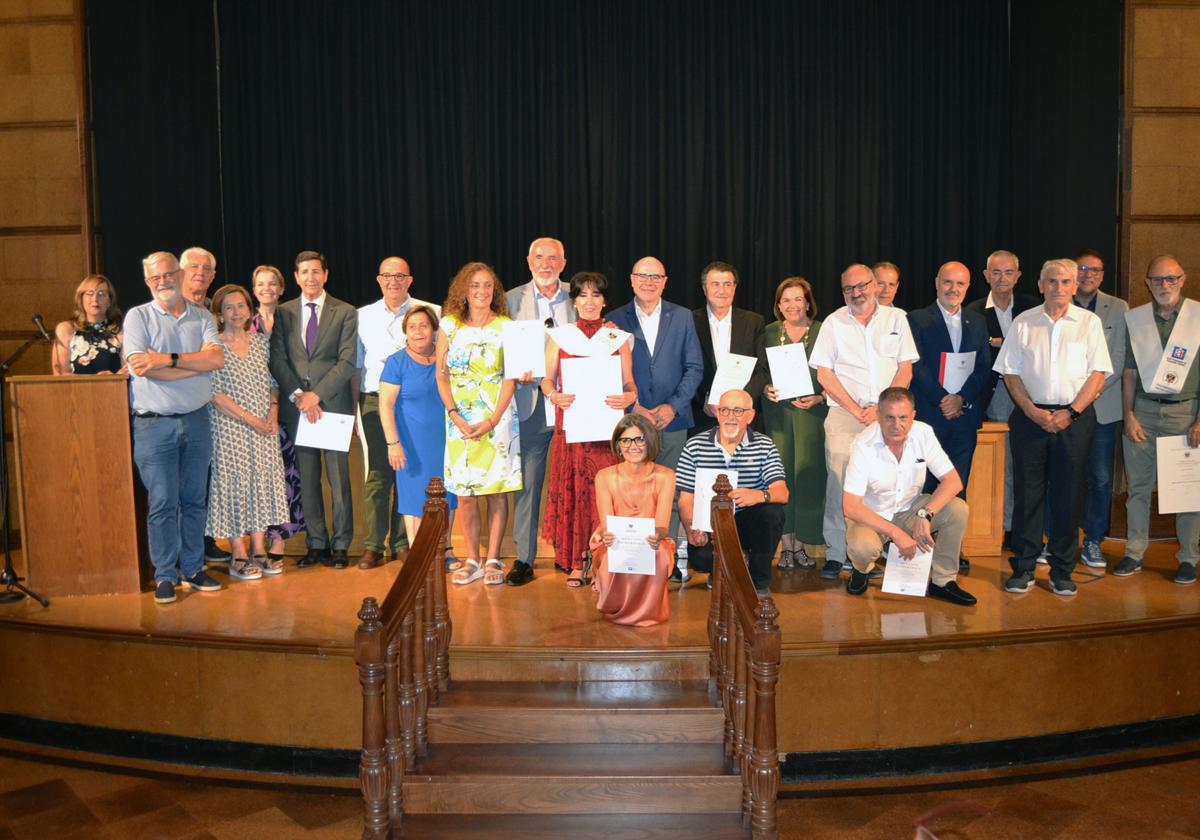 El acto tuvo lugar en la Sala Máxima del Edificio V Centenario.