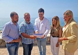 Carlos Rojas en la Costa este lunes.