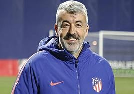 Óscar Fernández en su etapa como entrenador del filial del Atlético de Madrid.