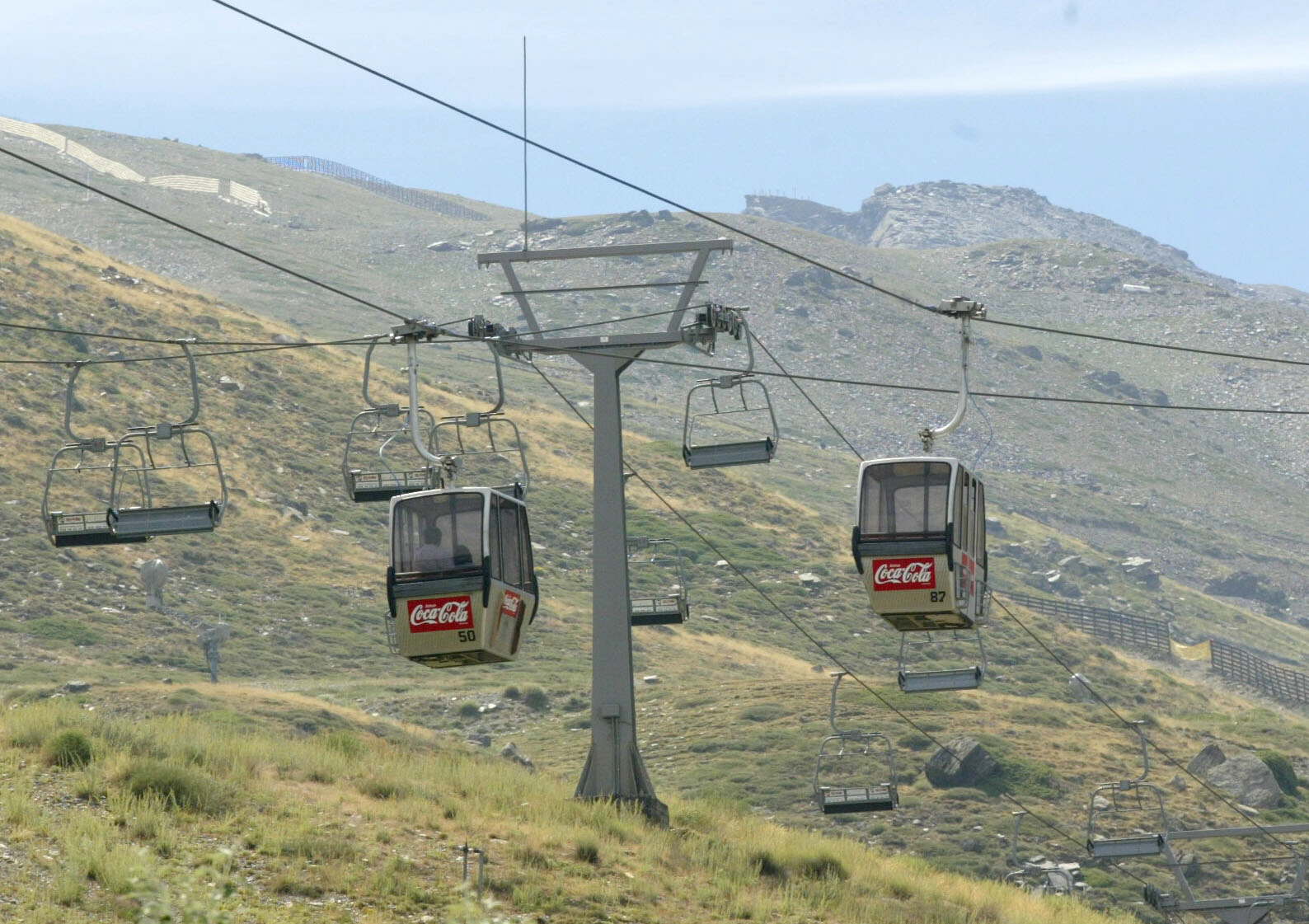 El telecabina de Borreguiles, en la estación de Sierra Nevada.