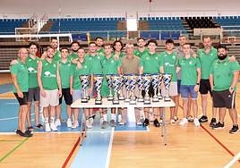 Los dos equipos superiores blanquiverdes mezclando sensaciones e ilusiones.