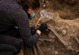 Exhumación de los cadáveres de las fosas del Barranco de Víznar