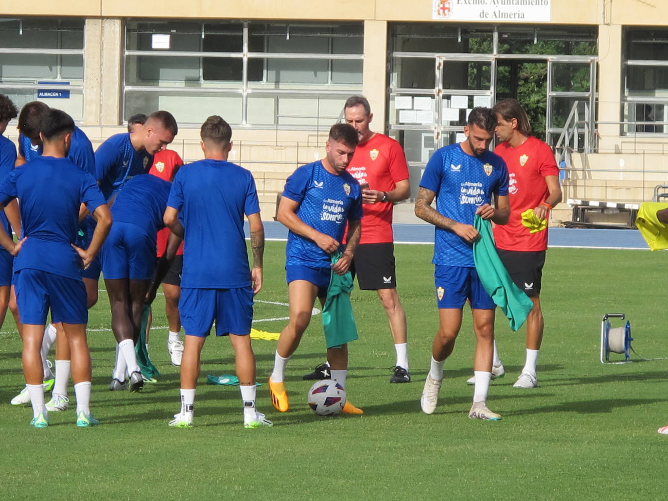 El primer entrenamiento de la UDA de Vicente Moreno, en imágenes