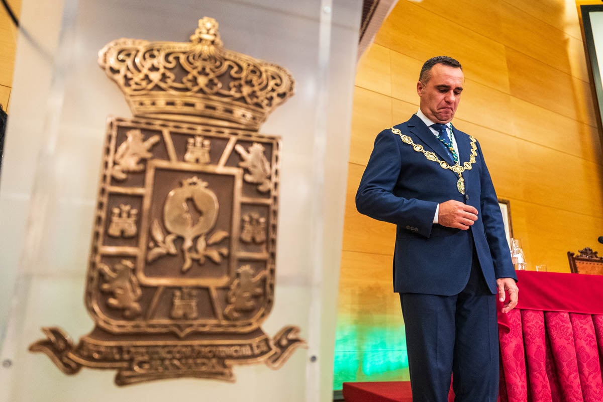 Las imágenes de la constitución de la Diputación de Granada