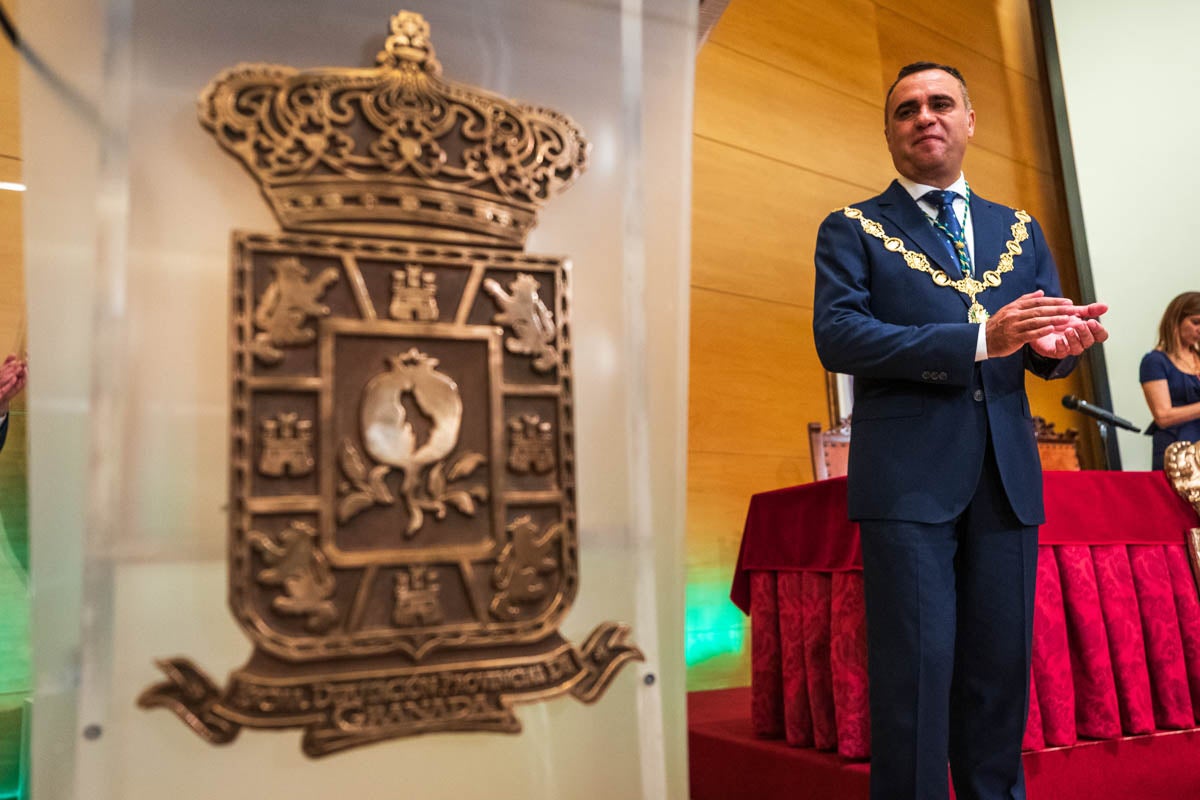 Las imágenes de la constitución de la Diputación de Granada