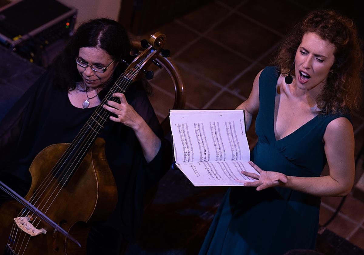 El concierto, que tuvo lugar anoche en el Jardín Botánico de Rodalquilar