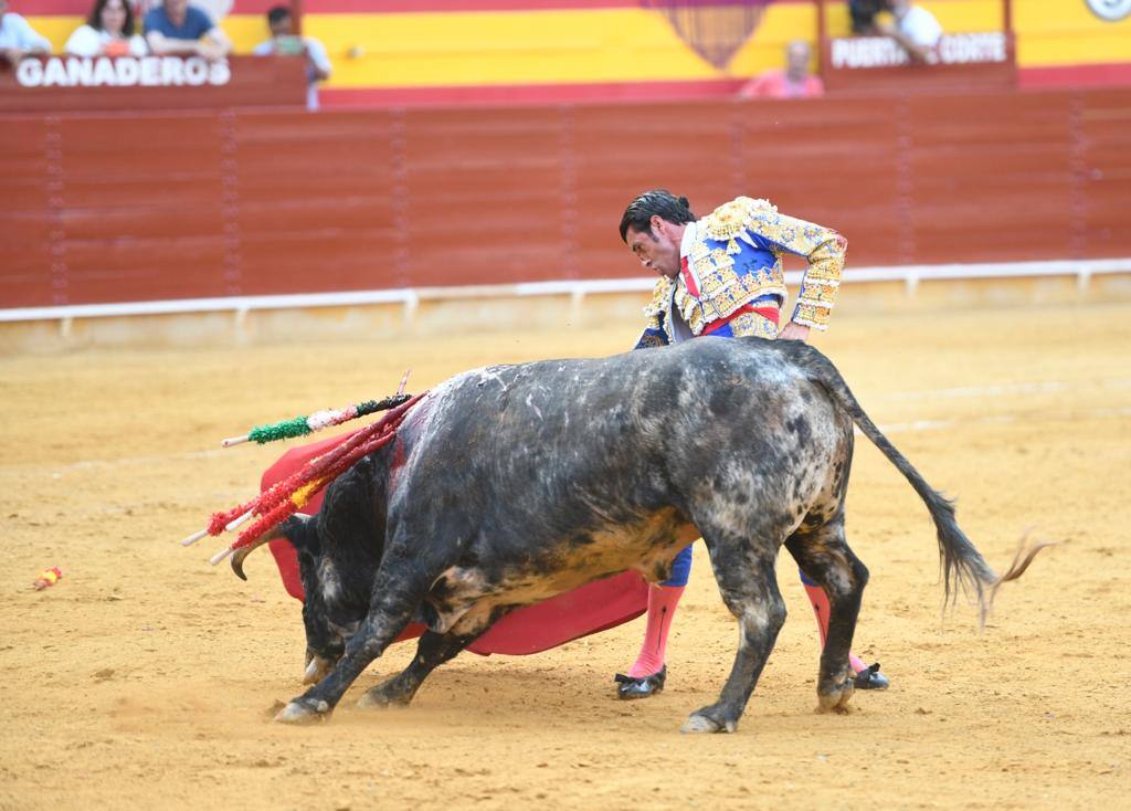Lo mejor de la tarde de toros en Roquetas de Mar en fotos