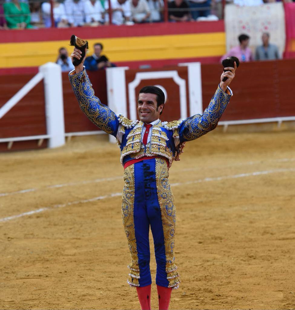 Lo mejor de la tarde de toros en Roquetas de Mar en fotos