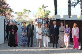 La Reina Sofía, junto a Felipe de Bélgica, en los actos de homenaje.