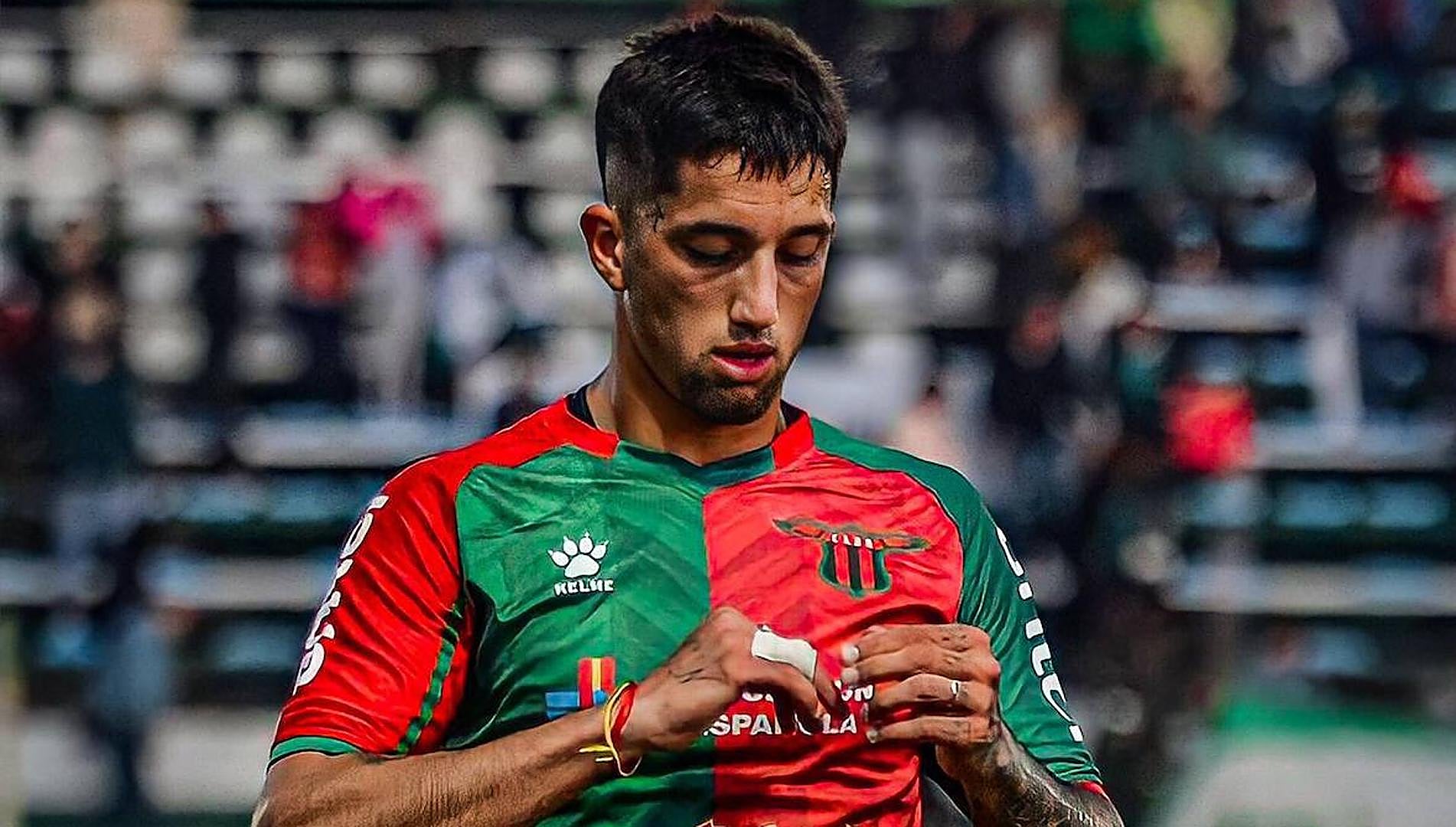 El Almería hace caja con Cristian Olivera