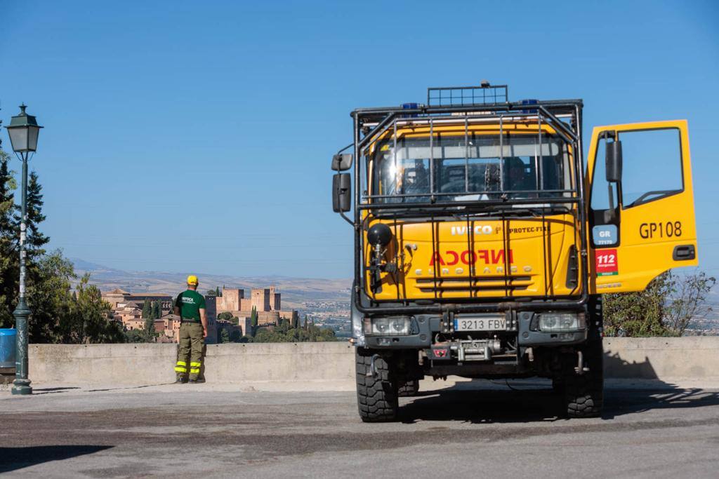 Las imágenes del incendio en el Sacromonte en Granada