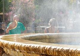 Las temperaturas continuarán subiendo a lo largo de la semana y no se espera calma hasta el fin de semana.