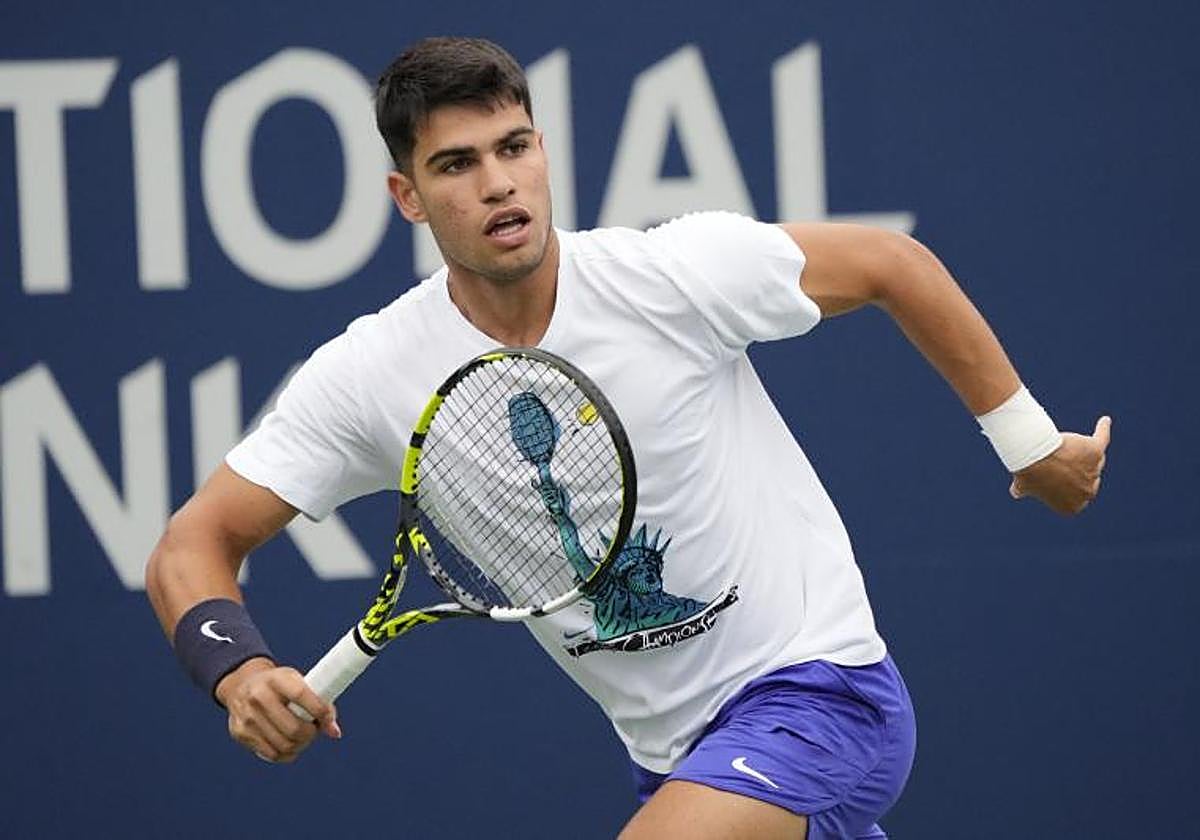 Carlos Alcaraz se prepara en Toronto.