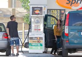 Expertos avanzan el precio de la gasolina y el diésel tras el verano.