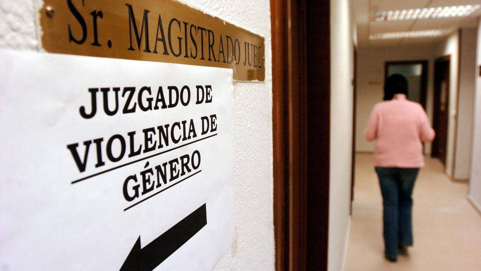 El Hombre Acusado De Degollar A Su Mujer En Almería Pasa Este Jueves A Disposición Judicial Ideal 9096