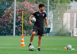 Adolfo Martínez en el primer entrenamiento.