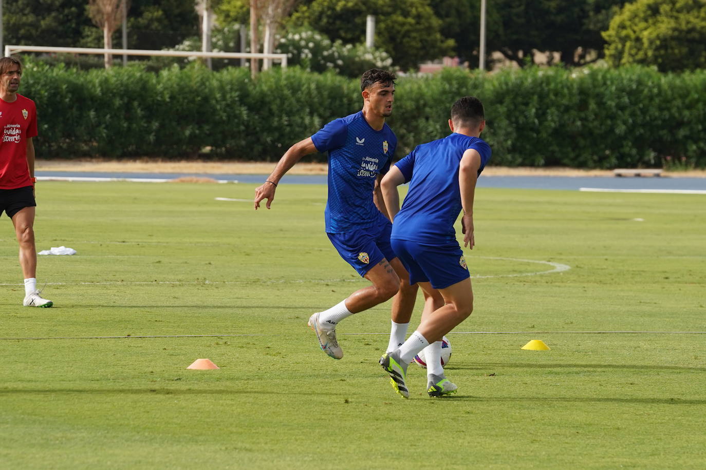 El Almería &#039;afila las garras&#039; para su primer partido de Liga