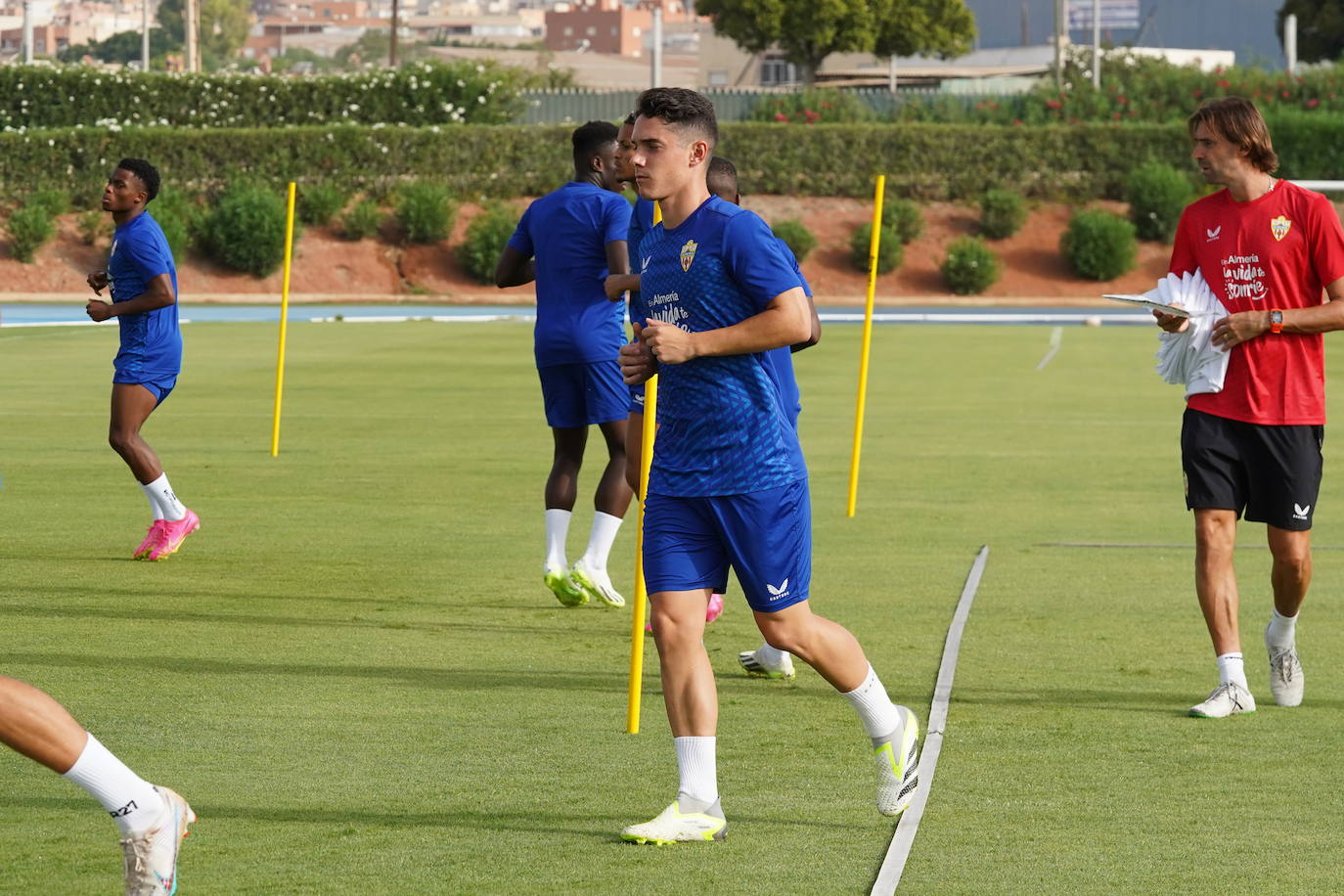 El Almería &#039;afila las garras&#039; para su primer partido de Liga