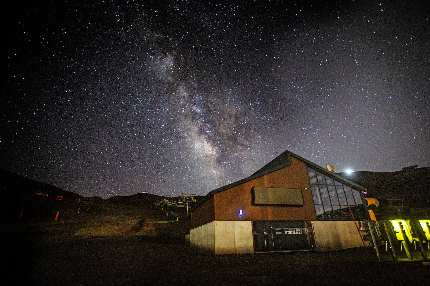 Espectaculares imágenes de las Perseidas desde Sierra Nevada