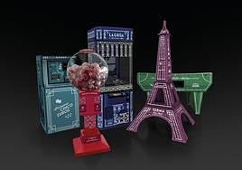 Montaje de la instalación lorquiana Recreativos Federico.