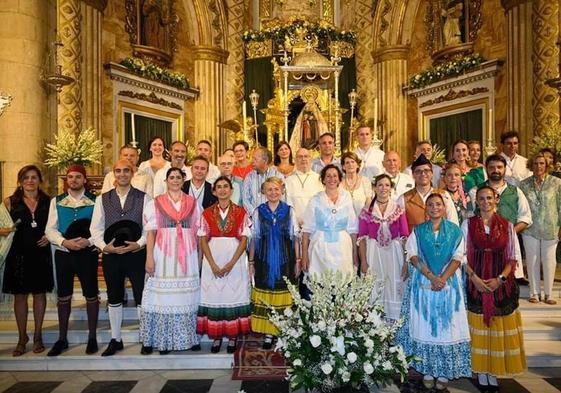 Corporación municipal de Almería, durante la ofrenda floral a la Virgen del Mar de este año.