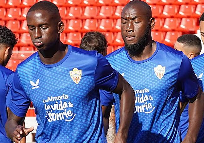 Dion Lopy e Ibrahima Koné llegaron desde la Ligue-1.