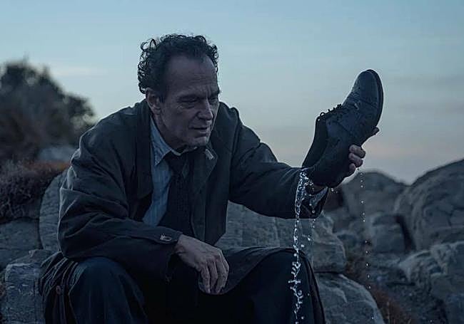 José Coronado, en una escena de 'Cerrar los ojos', de Erice