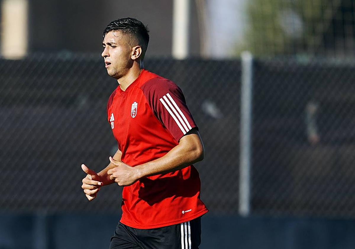 Raúl Torrente hace carrera continua.