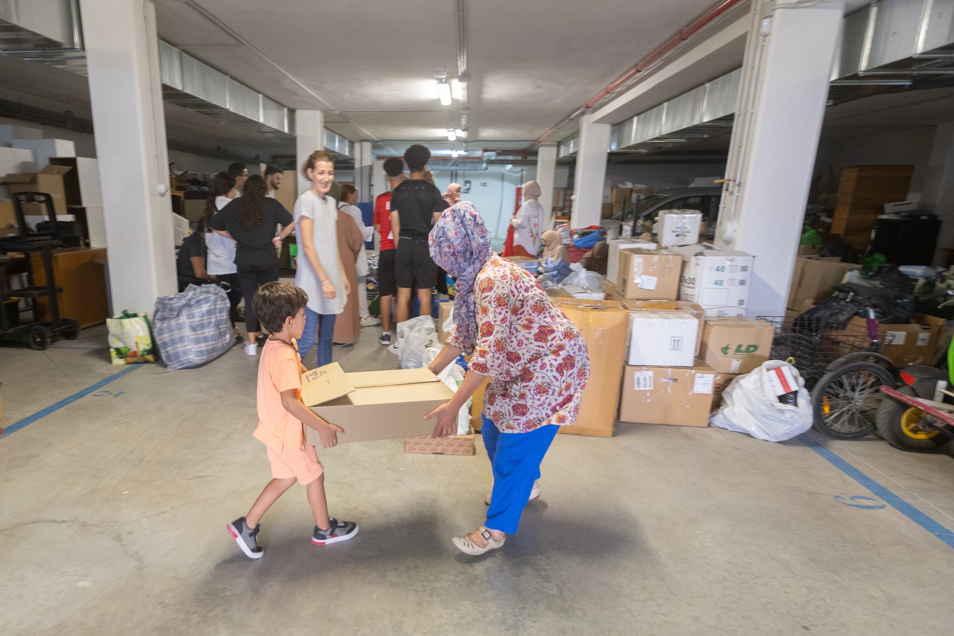 Imagen secundaria 1 - Granada se solidariza con Marruecos.