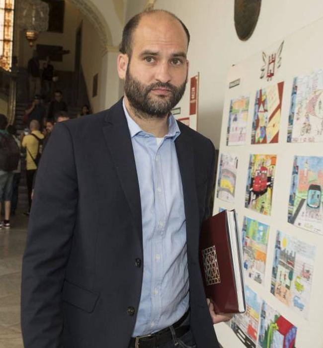 Pere Guardiola, en el Ayuntamiento, tras la reunión con Cuenca en 2016.