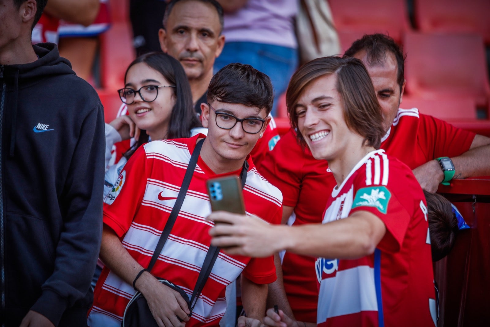 La presentación de Lucas Boyé y Álvaro Fernández, en imágenes